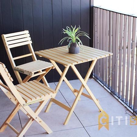 Stylish, Modern, Cute As A Button - Braddon Cbd Apartment Canberra Exterior photo