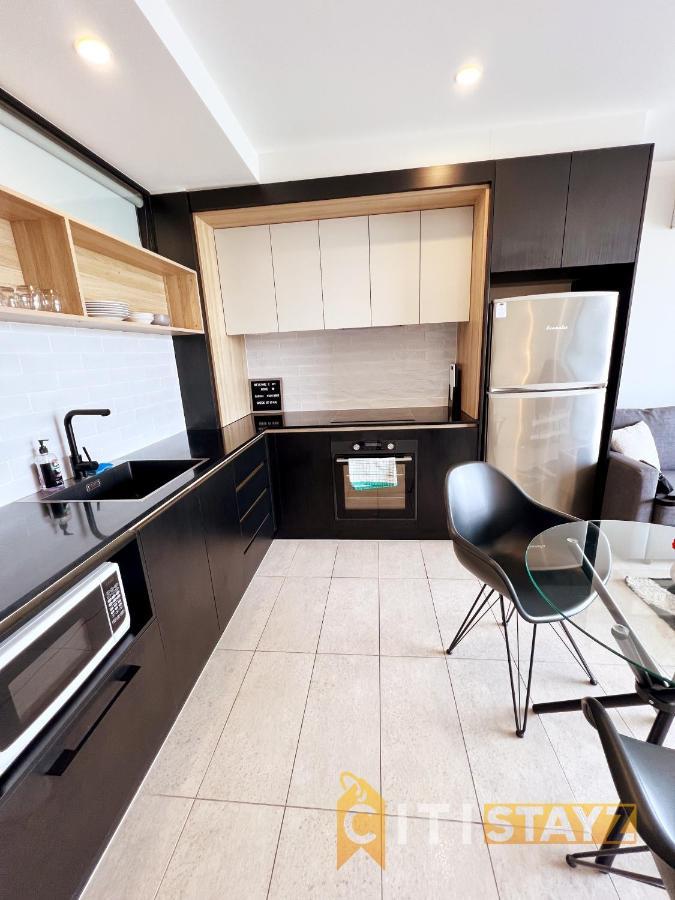 Stylish, Modern, Cute As A Button - Braddon Cbd Apartment Canberra Exterior photo