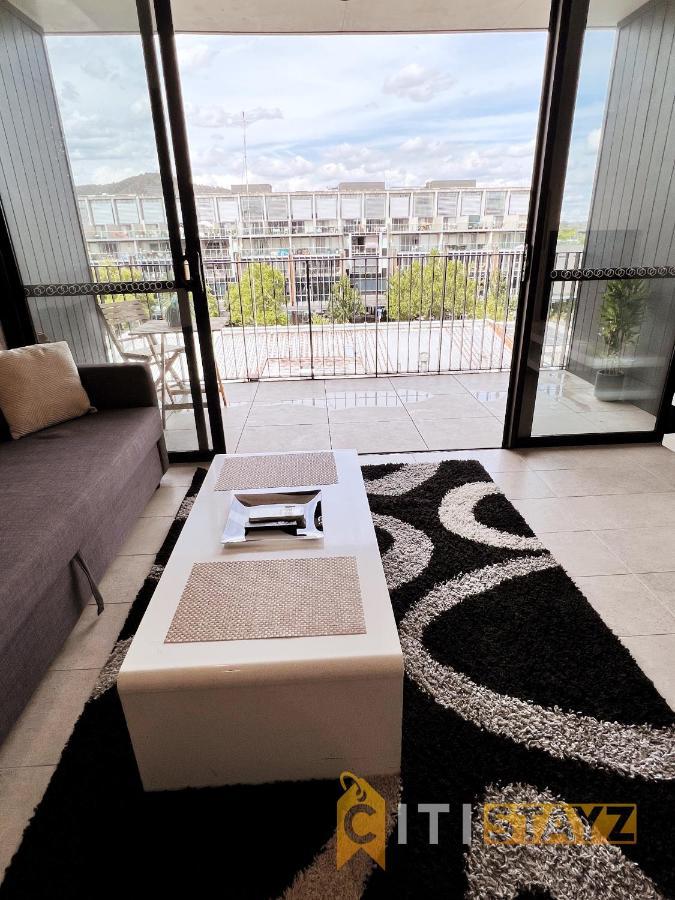 Stylish, Modern, Cute As A Button - Braddon Cbd Apartment Canberra Exterior photo
